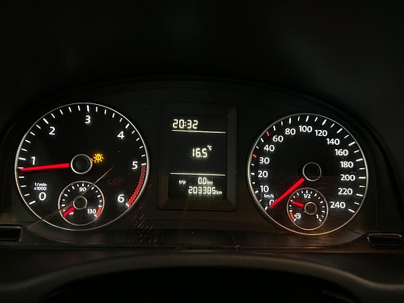 Volkswagen Caddy 21 of 21