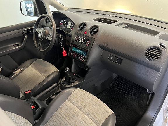 Volkswagen Caddy 14 of 21