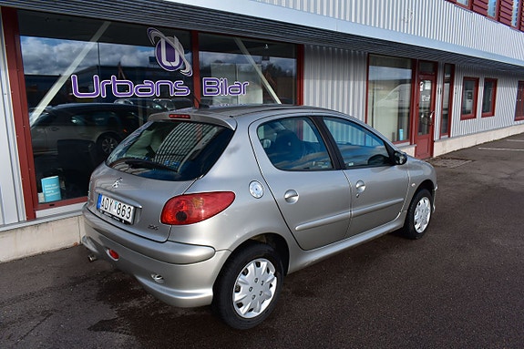 Peugeot 206 4 of 5