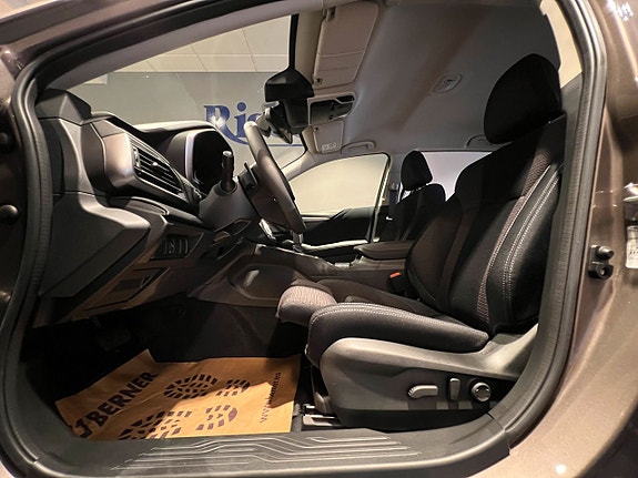 Subaru Outback 9 of 15
