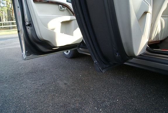 Volvo V70 7 of 15