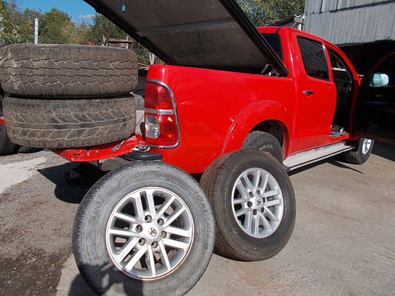 Toyota HiLux 8 of 20