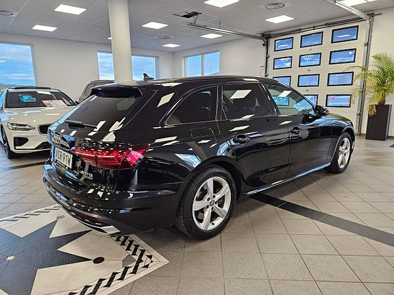 Audi A4 5 of 5