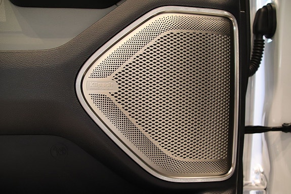 Dodge RAM 1500 15 of 21