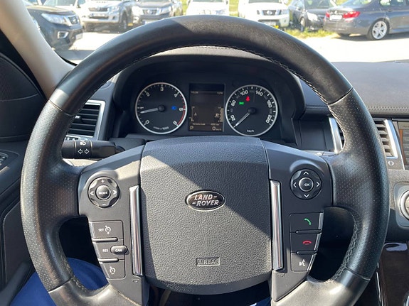 Land Rover Range Rover Sport 19 of 24