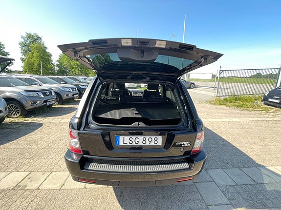 Land Rover Range Rover Sport 15 of 24
