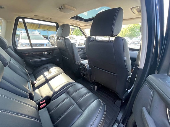 Land Rover Range Rover Sport 13 of 24