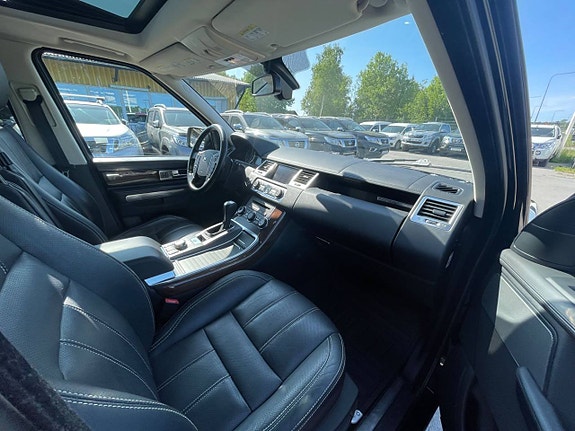 Land Rover Range Rover Sport 10 of 24