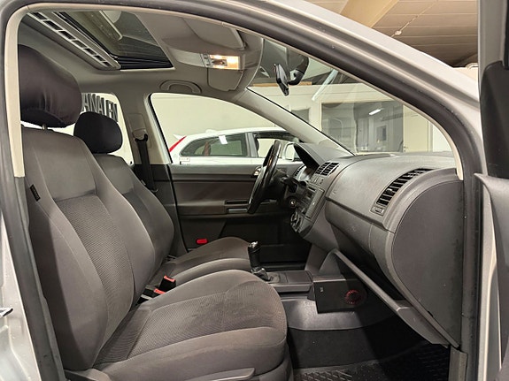 Volkswagen Polo 8 of 12