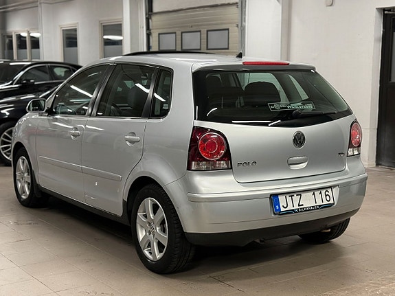 Volkswagen Polo 6 of 12