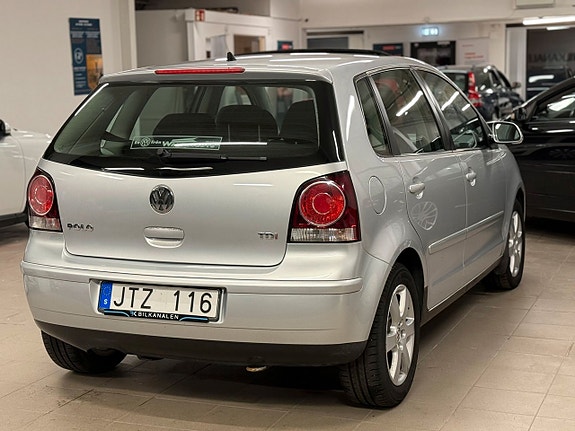 Volkswagen Polo 5 of 5