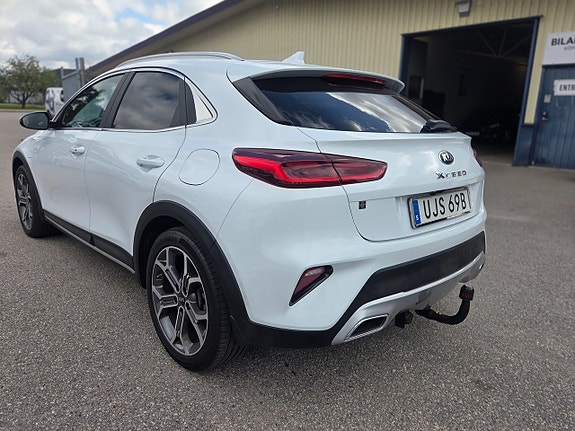 Kia XCeed 4 of 5