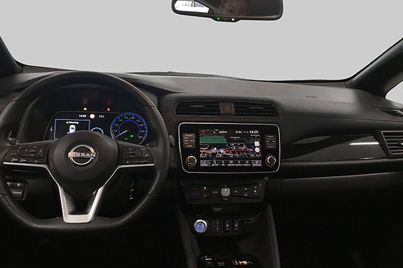 Nissan Leaf 7 of 12