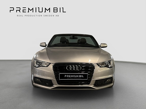Audi A5 2 of 5