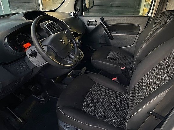 Renault Kangoo Express 6 of 12