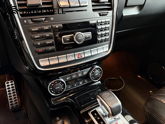 Mercedes-Benz G63 15 of 24
