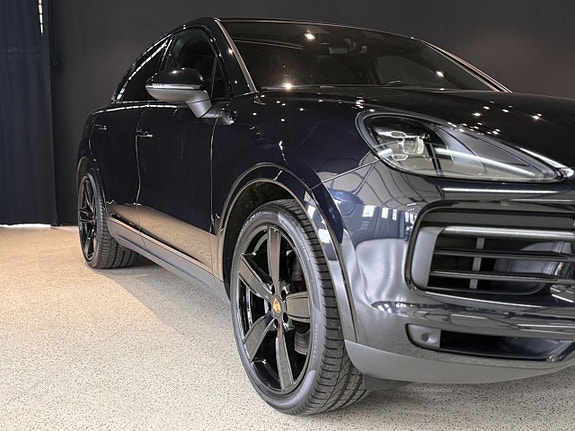 Porsche Cayenne Coupe 4 of 5