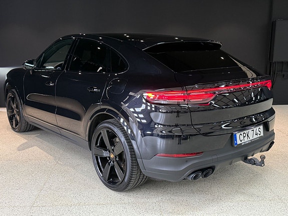 Porsche Cayenne Coupe 14 of 30