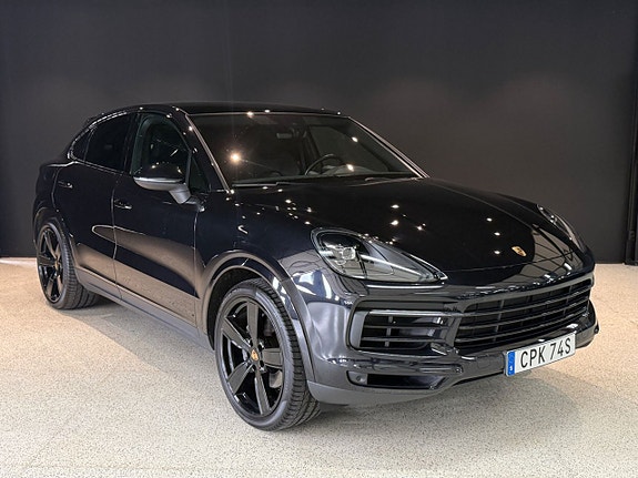 Porsche Cayenne Coupe 3 of 5