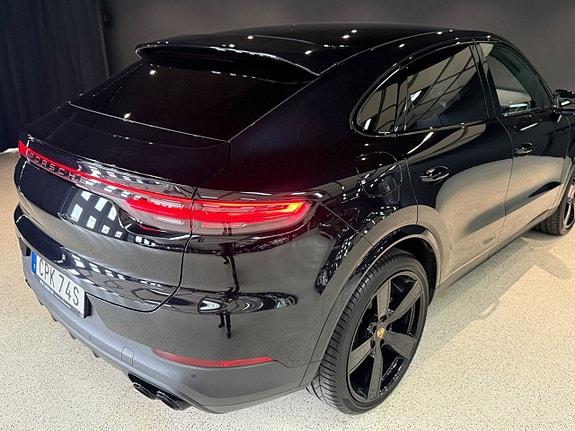 Porsche Cayenne Coupe 13 of 30