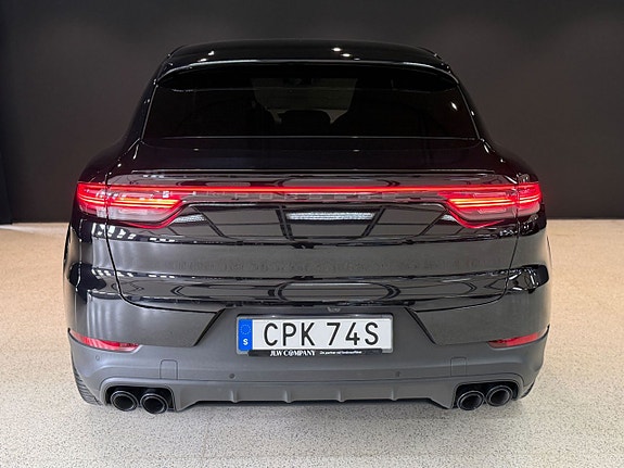 Porsche Cayenne Coupe 12 of 30
