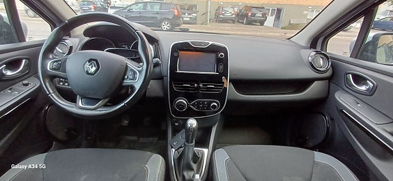 Renault Clio 5 of 18