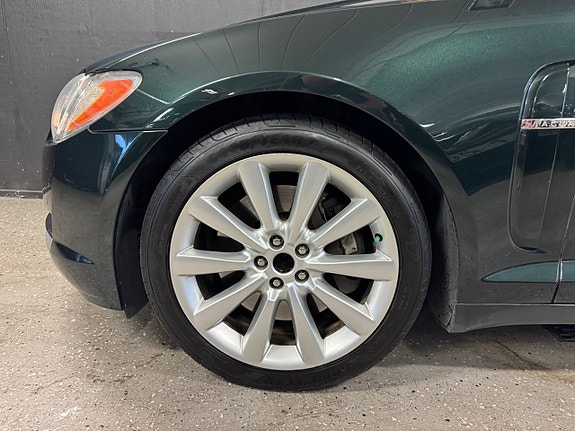 Jaguar XF 6 of 24