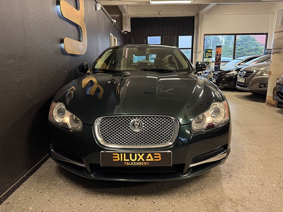 Jaguar XF 5 of 24