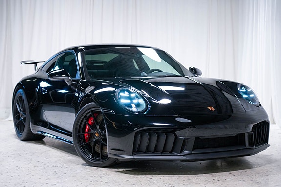 Porsche 911 Carrera GTS