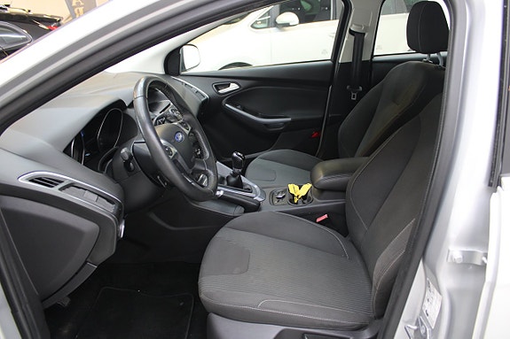Ford Focus 5 of 10