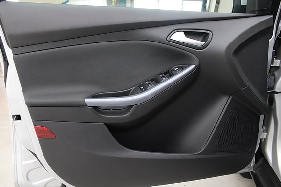 Ford Focus 6 of 10
