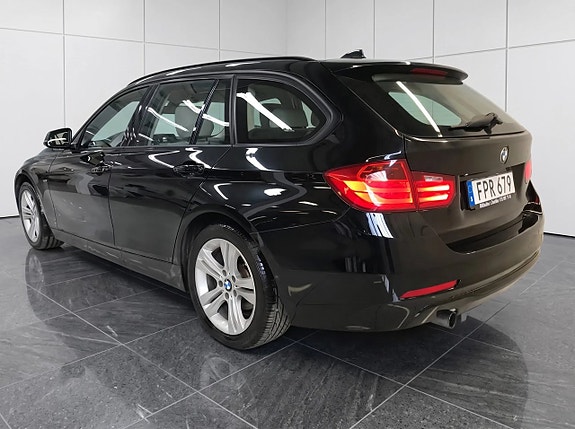 BMW 318 3 of 21