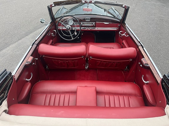 Mercedes-Benz W186 23 of 30