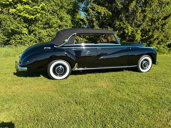 Mercedes-Benz W186 14 of 30