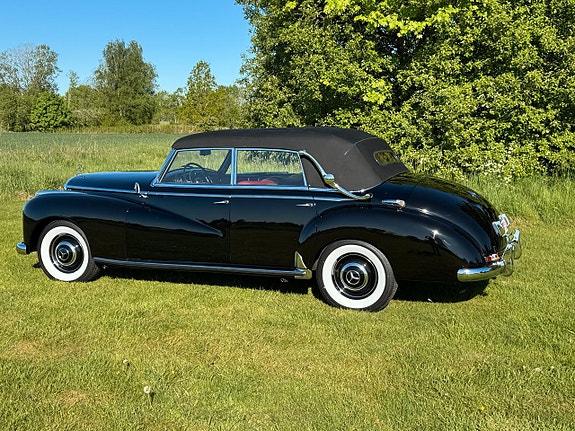 Mercedes-Benz W186 18 of 30