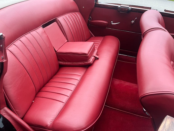 Mercedes-Benz W186 29 of 30