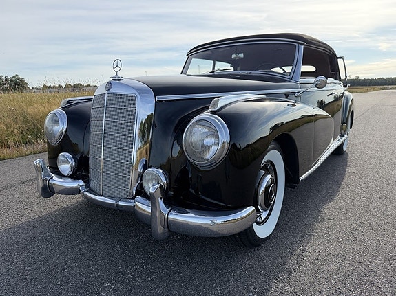 Mercedes-Benz W186 5 of 30
