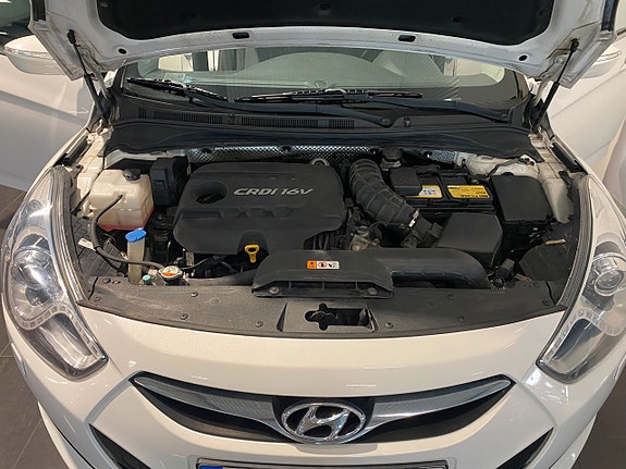 Hyundai i40 11 of 16