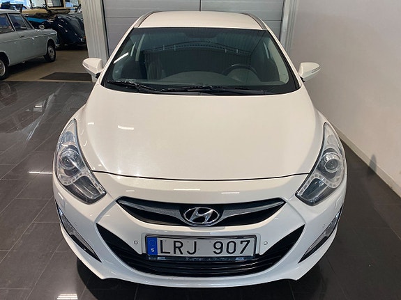 Hyundai i40 3 of 16
