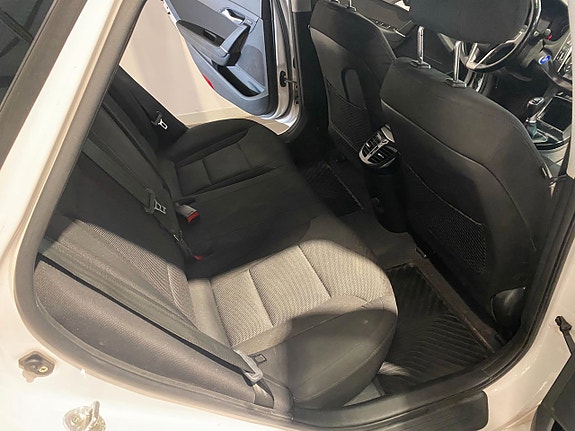 Hyundai i40 14 of 16