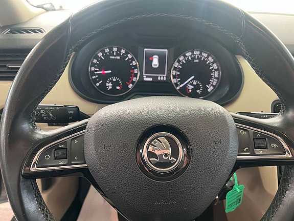 Skoda Octavia 15 of 16