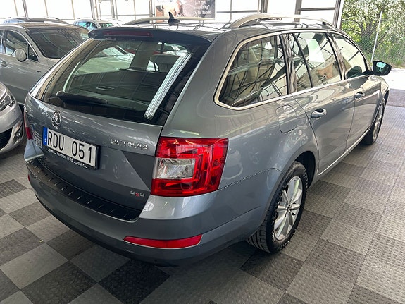 Skoda Octavia 4 of 5