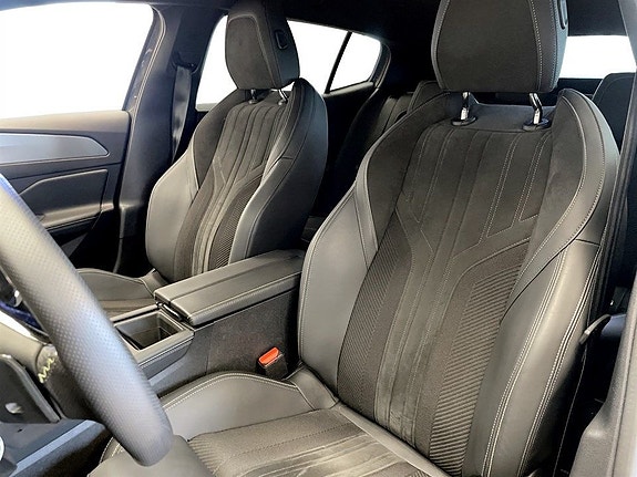 Peugeot 408 6 of 16