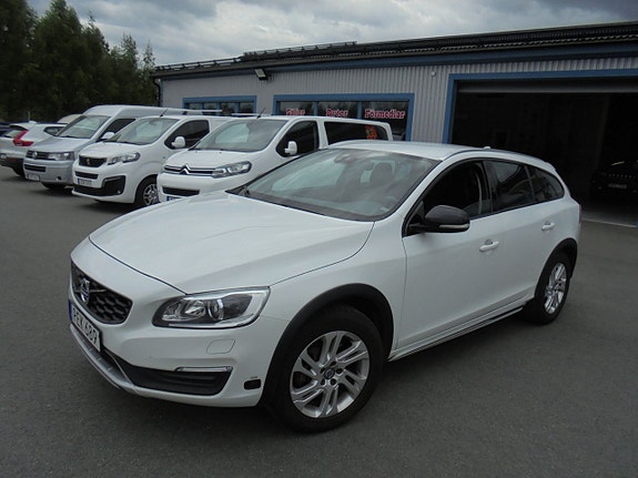 Volvo V60 Cross Country