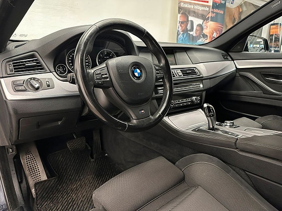 BMW 520 11 of 16