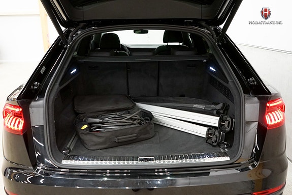 Audi Q8 25 of 27