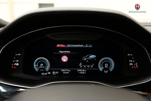 Audi Q8 18 of 27