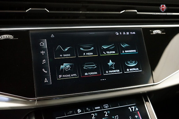 Audi Q8 23 of 27