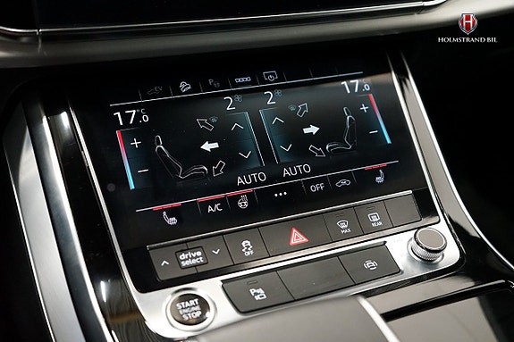 Audi Q8 20 of 27