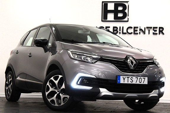 Renault Captur 3 of 27